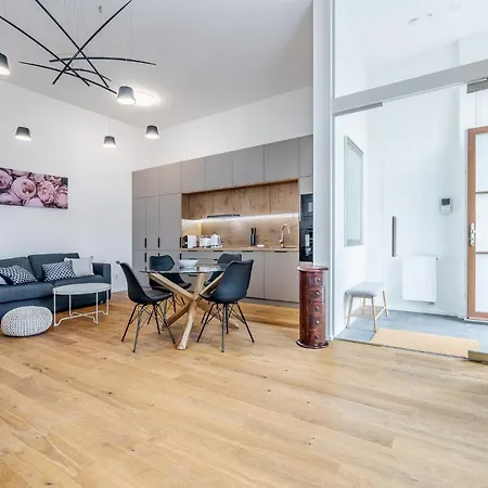 Luxury Located In Nove Mesto In The Centre Of * Praga